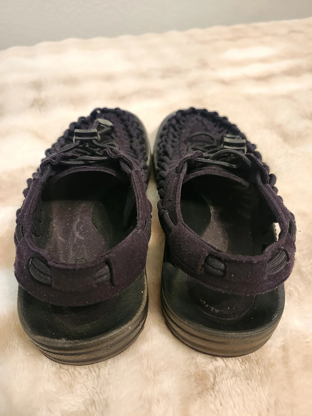 Keen Black Cord Woven Slip On Sandals Adjustable Tie Black Women 7.5